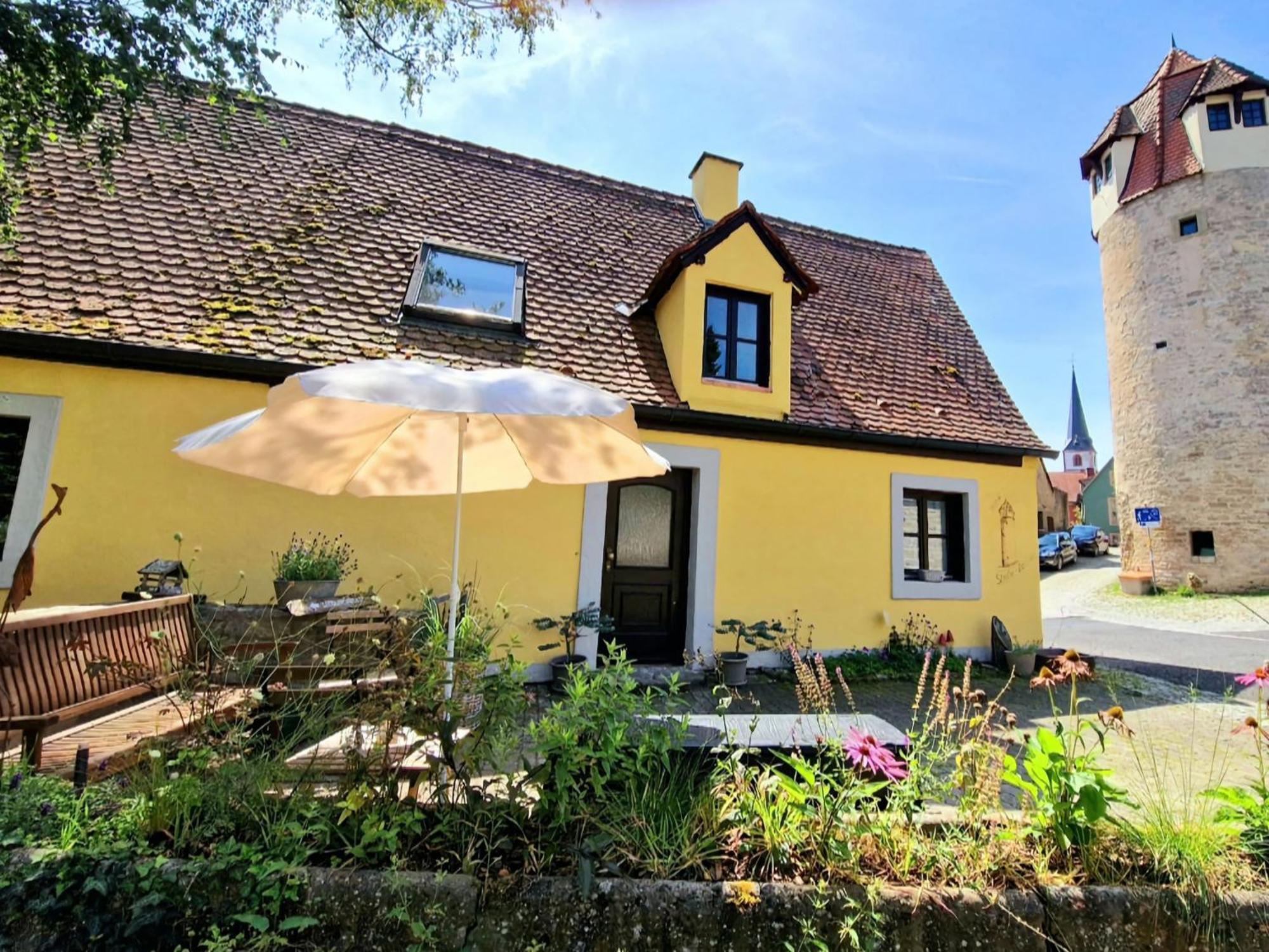 Ferienhaus Am Hohen Turm In Sulzfeld Am Main Luaran gambar